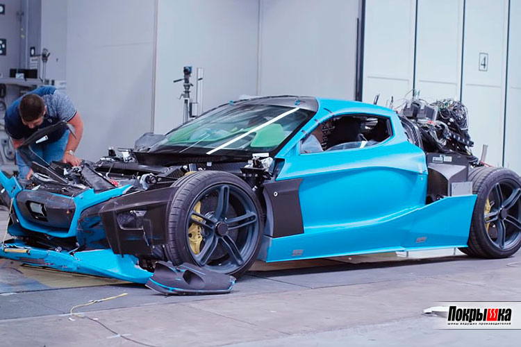 Краш-тест гиперкара C Two